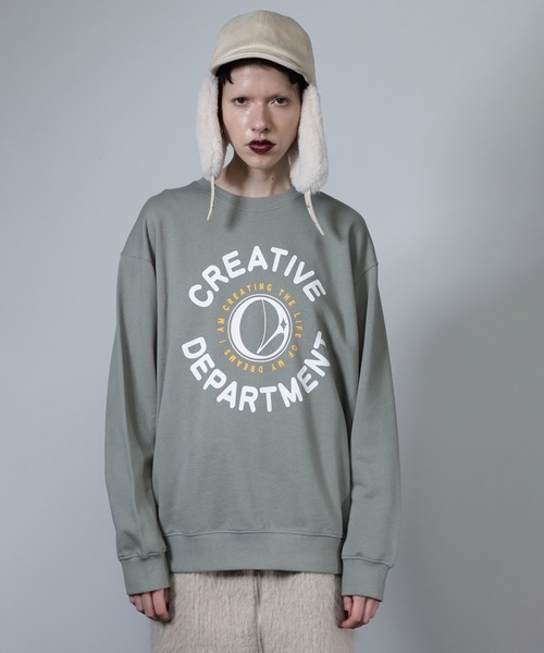 ROSE BUD（ローズバッド）の「【WEB・一部店舗限定】カレッジライクプリントトレーナー（スウェット・レディース・ホワイト/ネイビー/カーキ・ONE SIZE）」の3枚目の写真