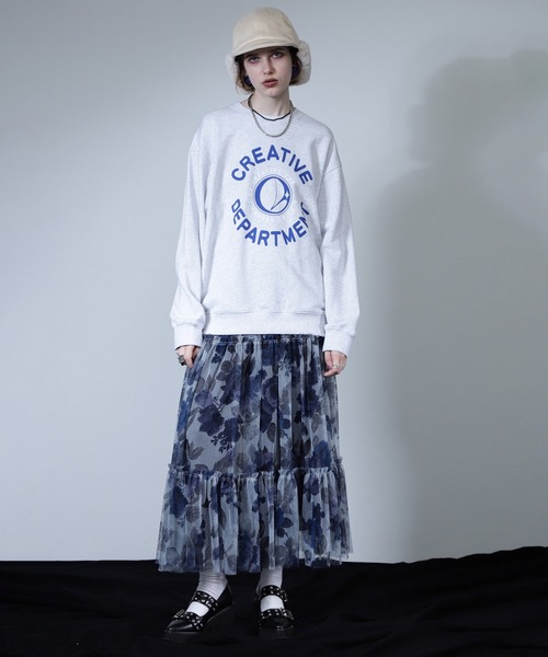 ROSE BUD（ローズバッド）の「【WEB・一部店舗限定】カレッジライクプリントトレーナー（スウェット・レディース・ホワイト/ネイビー/カーキ・ONE SIZE）」の4枚目の写真