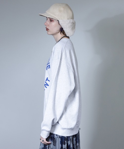 ROSE BUD（ローズバッド）の「【WEB・一部店舗限定】カレッジライクプリントトレーナー（スウェット・レディース・ホワイト/ネイビー/カーキ・ONE SIZE）」の8枚目の写真