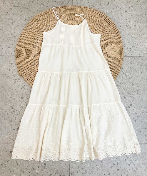 aimoha（アイモハ）の「レースティアードコットンキャミワンピース（ワンピース・レディース・ライトベージュ/ホワイト・FREE）」の14枚目の写真