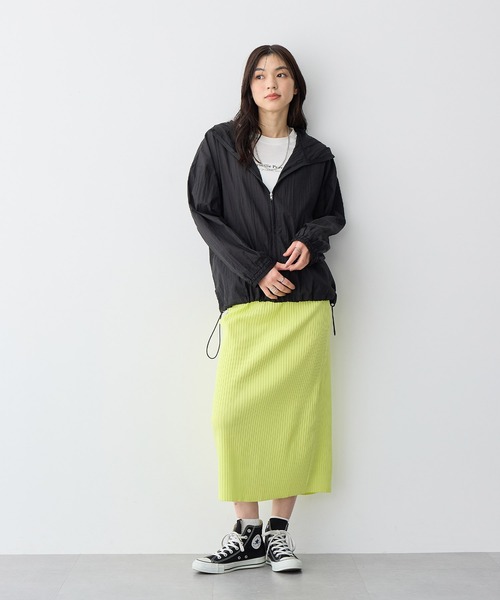 anyfee（エニフィー）の「【anyfee/プラスサイズ】シアーマウンテンパーカー（マウンテンパーカー・レディース・ライトグレー/ブラック・5L/4L/3L/LL）」の3枚目の写真