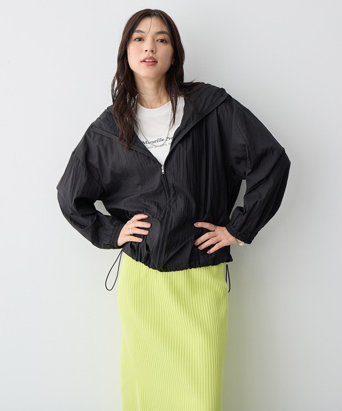 anyfee（エニフィー）の「【anyfee/プラスサイズ】シアーマウンテンパーカー（マウンテンパーカー・レディース・ライトグレー/ブラック・5L/4L/3L/LL）」の9枚目の写真