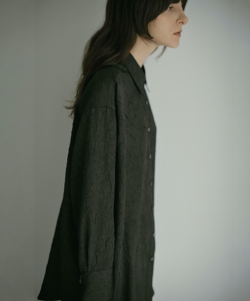 MANOF（マノフ）の「WASHER LONG SHIRTS（シャツ/ブラウス・レディース・アイボリー/ピンク/ブラック・FREE）」の4枚目の写真