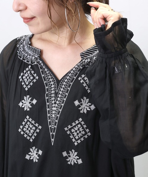 Aletta vita(アレッタビータ)の「綿ボイル刺繍ロングワンピース(ワンピース・レディース・ブラック/ブラウン・FREE)」の6枚目の写真