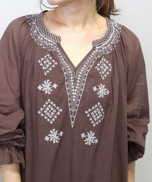 Aletta vita(アレッタビータ)の「綿ボイル刺繍ロングワンピース(ワンピース・レディース・ブラック/ブラウン・FREE)」の18枚目の写真