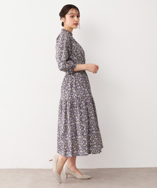 LAURA ASHLEY(ローラアシュレイ)の「【洗える/コットン100%/同柄アイテムあり】アマイア ディッツィー柄 スカート(スカート・レディース・イエロー系その他2/ネイビー系・38/40)」の9枚目の写真