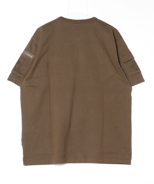 AVIREX（アヴィレックス）の「FATIGUE T-SHIRT / ファティーグ 半袖 Tシャツ / AVIREX / アヴィレックス（Tシャツ/カットソー・メンズ・ホワイト/ブラック/ネイビー/ホワイト系その他/ブラック系その他/オリーブ・SMALL/MEDIUM/LARGE/X-LARGE/XX-LARGE）」の8枚目の写真