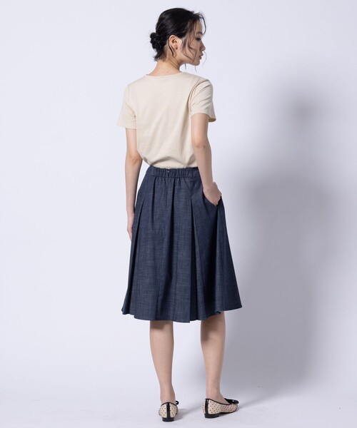 TOCCA（トッカ）の「TEXT LOGO TEE Tシャツ（Tシャツ/カットソー・レディース・ベージュ系/アイボリー系・MEDIUM/SMALL）」の13枚目の写真