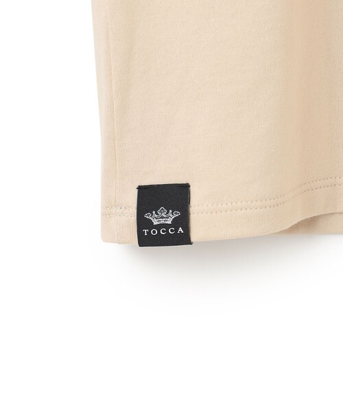 TOCCA（トッカ）の「TEXT LOGO TEE Tシャツ（Tシャツ/カットソー・レディース・ベージュ系/アイボリー系・MEDIUM/SMALL）」の21枚目の写真