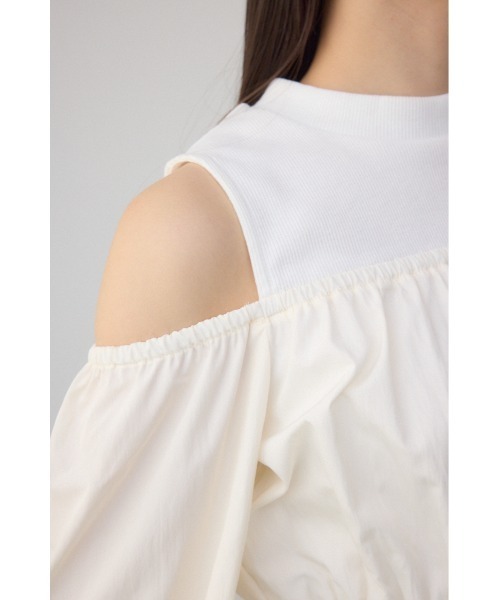 AZUL by moussy(アズールバイマウジー)の「オフショルレイヤードブラウス(Tシャツ/カットソー・レディース・グレー/アイボリー/ブラック・FREE)」の13枚目の写真