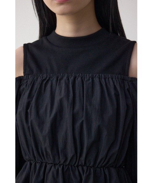 AZUL by moussy(アズールバイマウジー)の「オフショルレイヤードブラウス(Tシャツ/カットソー・レディース・グレー/アイボリー/ブラック・FREE)」の21枚目の写真