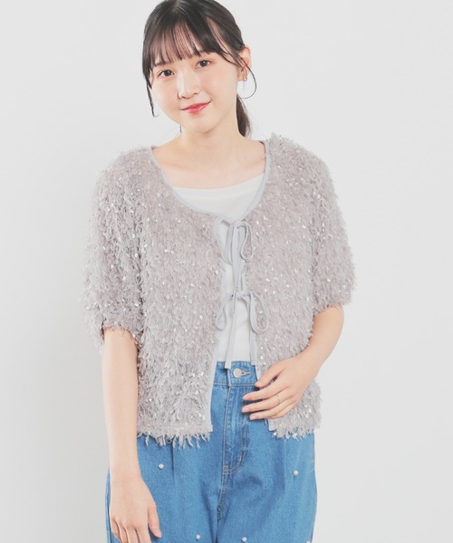 Honeys(ハニーズ)の「フェザーリボンカーデ(カーディガン/ボレロ・レディース・ピンク/アイボリー/ブラック/グレー・L/M/S)」の8枚目の写真