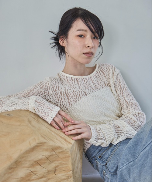 feepur（フェピュール）の「レースシアートップス（Tシャツ