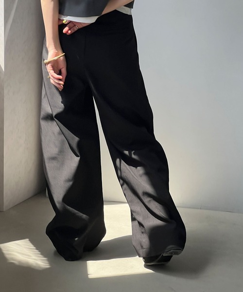chuclla（チュクラ）の「カーブシーム ワイドトラウザーズ chw25s049（その他パンツ・レディース・ダークパープル/ブラック/アイボリー・S/M/L）」の16枚目の写真