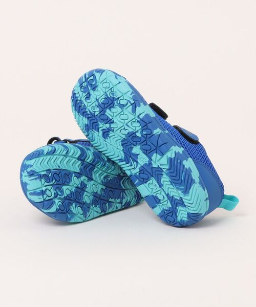 SUKUSUKU（スクスク）の「ASICS KIDS（アシックスキッズ）SUKUS2（スクスク）MESHOES MINI（スニーカー・キッズ・ブルー・20.0cm/21.0cm/22.0cm/19.5cm/16.0cm/17.0cm/18.0cm/19.0cm/16.5cm/17.5cm/18.5cm/20.5cm/21.5cm）」の2枚目の写真