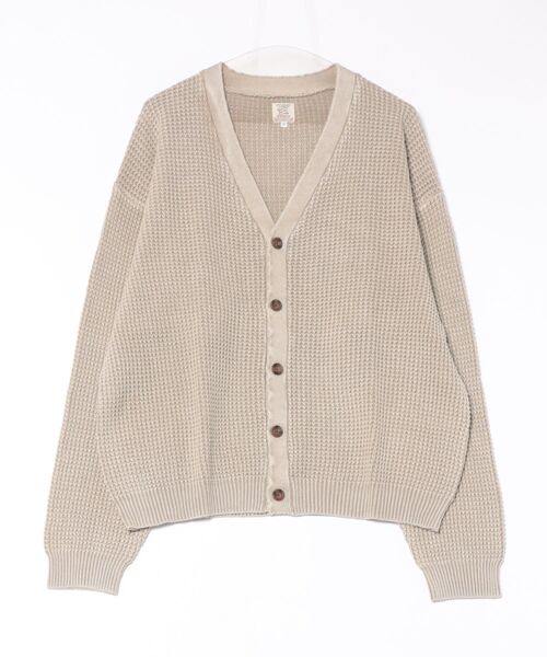 Revo.（レボ）の「Revo. パウダーブリーチ加工 ワッフル編み スプリングニット ルーズ カーディガン（カーディガン/ボレロ・メンズ・ブルー/ブラック/グレイッシュベージュ/マスタード・1/2）」の7枚目の写真