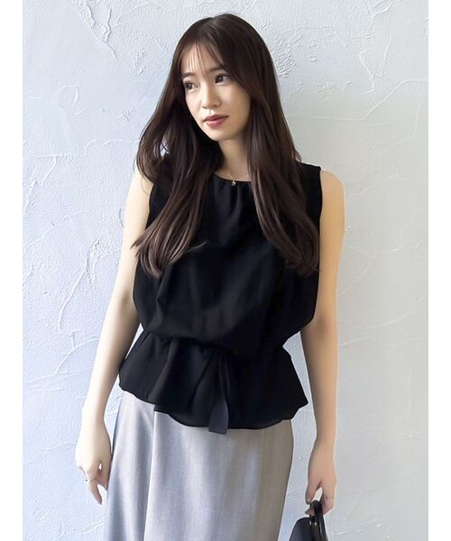 dazzlin（ダズリン）の「ショルダータックカットソー（Tシャツ/カットソー・レディース・オフホワイト/ブラック/ブルー・FREE）」の5枚目の写真