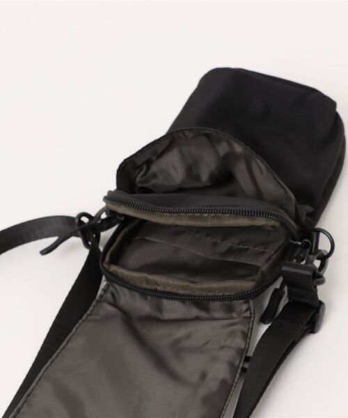 RAW.C(ロークリエイト)の「FUNCTIONAL/ファンクショナル ショルダーバッグ FLAP UTILITY MINI SHOULDER 撥水 軽量 RCB-097TI(ショルダーバッグ・メンズ・ダークカーキ/ブラック・FREE)」の4枚目の写真