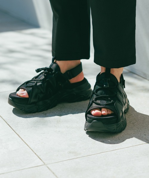 まいまいページ LAKOLE（ラコレ）の「ボリュームコードスポーツサンダル / 288673