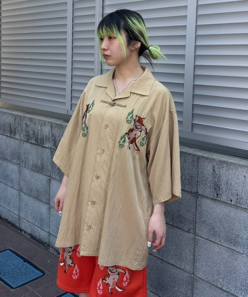 Candy Stripper(キャンディストリッパー)の「PHANTOM CATS CHINA シャツ(シャツ/ブラウス・レディース・ブルー/ブラック/ベージュ・FREE)」の8枚目の写真