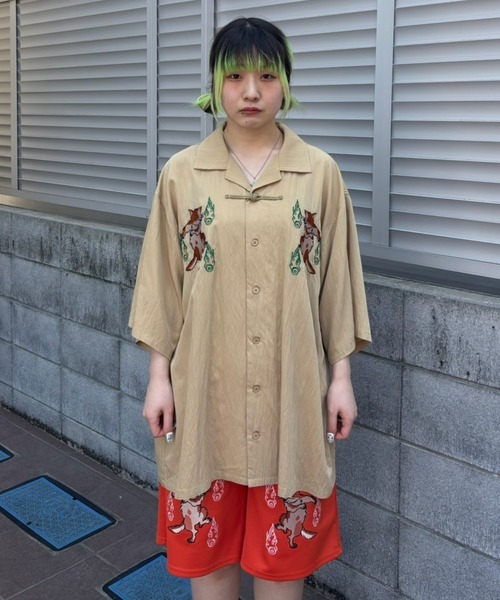 Candy Stripper(キャンディストリッパー)の「PHANTOM CATS CHINA シャツ(シャツ/ブラウス・レディース・ブルー/ブラック/ベージュ・FREE)」の7枚目の写真