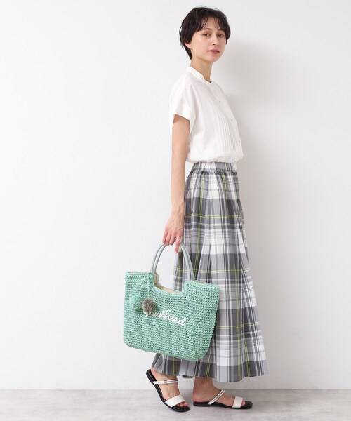 Dessin（デッサン）の「【軽量・A4収納可】ポンポンチャームペーパーロゴトートバッグ（トートバッグ・レディース・グリーン系/イエロー系その他6/ライトグレー系4/ネイビー/チャコール/ベージュ系その他7・00）」の8枚目の写真