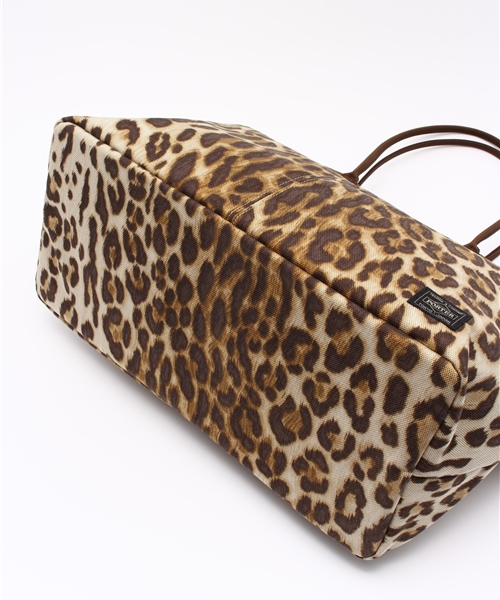 HEAD PORTER（ヘッドポーター）の「LEOPARD/TOTE BAG (L)（トートバッグ・メンズ・レオパード・FREE）」の6枚目の写真