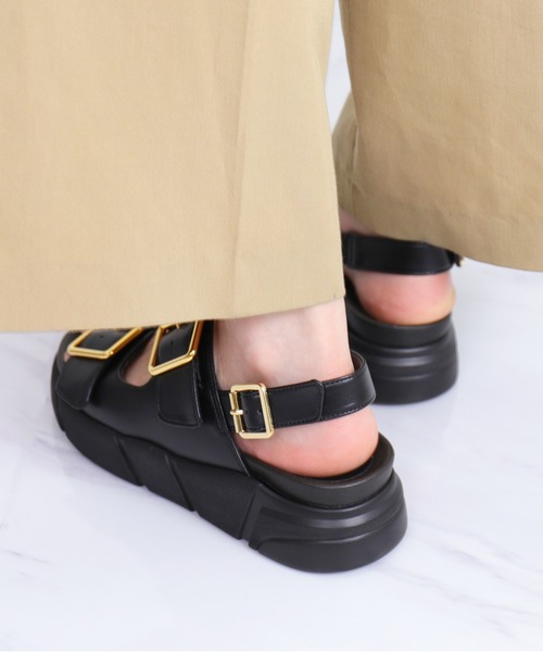 artemis by DIANA（アルテミスバイダイアナ）の「バックル付きダブルストラップ厚底サンダル（サンダル・レディース・ブラック/シルバー/ブルー/ホワイト・S/M/L/XL）」の11枚目の写真