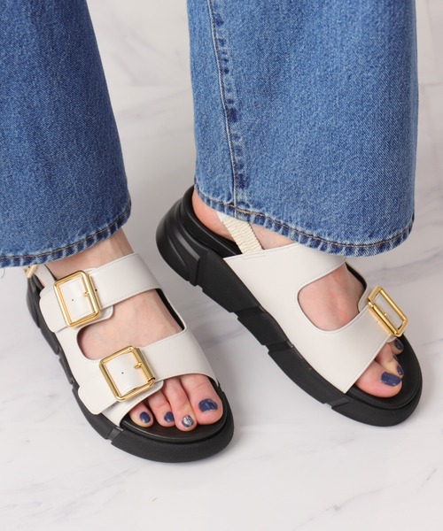 artemis by DIANA（アルテミスバイダイアナ）の「バックル付きダブルストラップ厚底サンダル（サンダル・レディース・ブラック/シルバー/ブルー/ホワイト・S/M/L/XL）」の12枚目の写真