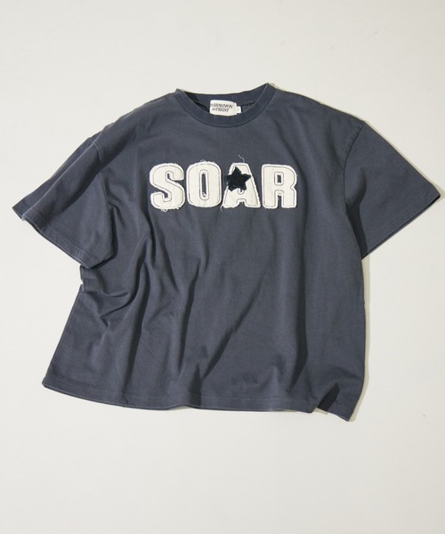 PAIRMANON STREET(ペアマノンストリート)の「【PAIRMANON STREET】ワッペン付き ダメージ加工 オーバーサイズ Tシャツ(Tシャツ/カットソー・キッズ・チャコールグレー/グレー/ブラック/レッド・100/120/160/110/150/140/90/130)」の22枚目の写真