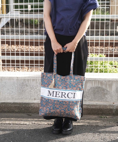 GLOBAL FORME CONCRETE（グローバルフォルムコンクリート）の「MERCIロゴ プロバ トートバッグ（トートバッグ・レディース・グリーン/ベージュ/ミント/ネイビー・FREE）」の2枚目の写真