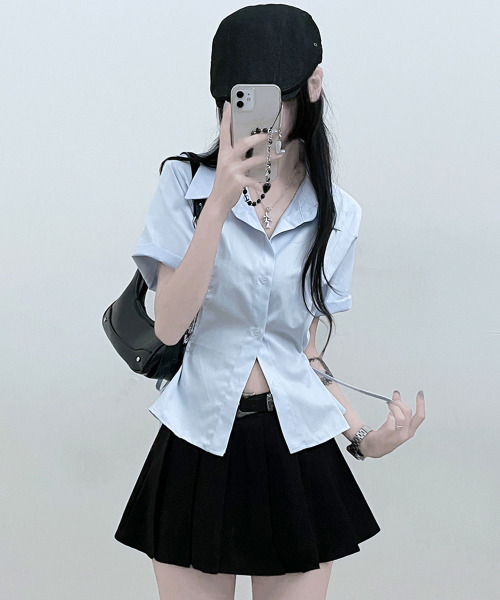 VIVID LADY（ビビッドレディー）の「サイドリボン シャツブラウス 半袖（シャツ/ブラウス・レディース・アイボリー/ブラック/スカイブルー・FREE）」の3枚目の写真