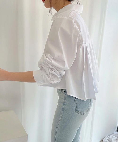 by LEGNA(バイレグナ)の「バックタックプリーツシャツブラウス(シャツ/ブラウス・レディース・ホワイト/ブラック/ホワイト系/ブルー/ブルー系・FREE)」の8枚目の写真