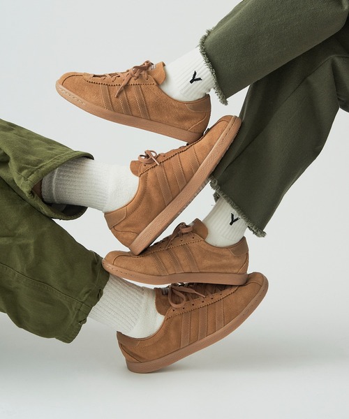 adidas(アディダス)の「【adidas】TOBACCO(スニーカー・レディース・ブルー/ブラウン/ベージュ・23cm/23.5cm/24cm/24.5cm/25cm/25.5cm/26cm/26.5cm/27cm/27.5cm)」の9枚目の写真