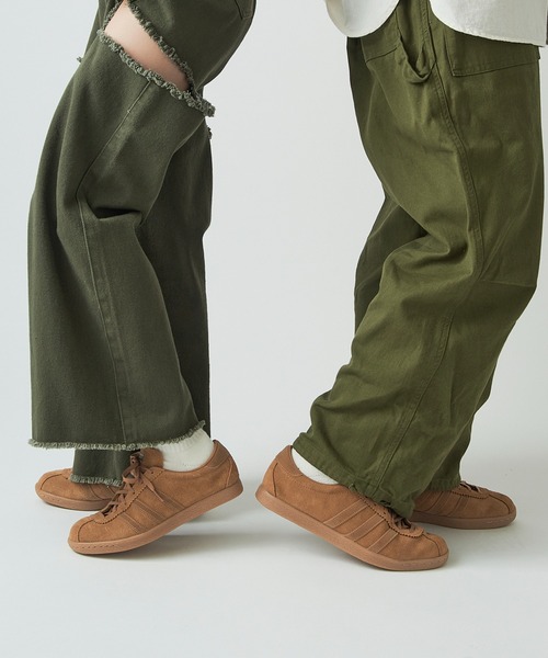 adidas(アディダス)の「【adidas】TOBACCO(スニーカー・レディース・ブルー/ブラウン/ベージュ・23cm/23.5cm/24cm/24.5cm/25cm/25.5cm/26cm/26.5cm/27cm/27.5cm)」の8枚目の写真