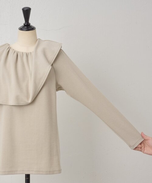 BEARDSLEY（ビアズリー）の「ケープカットプルオーバー（Tシャツ/カットソー・レディース・ブラック/ベージュ・FREE）」の4枚目の写真