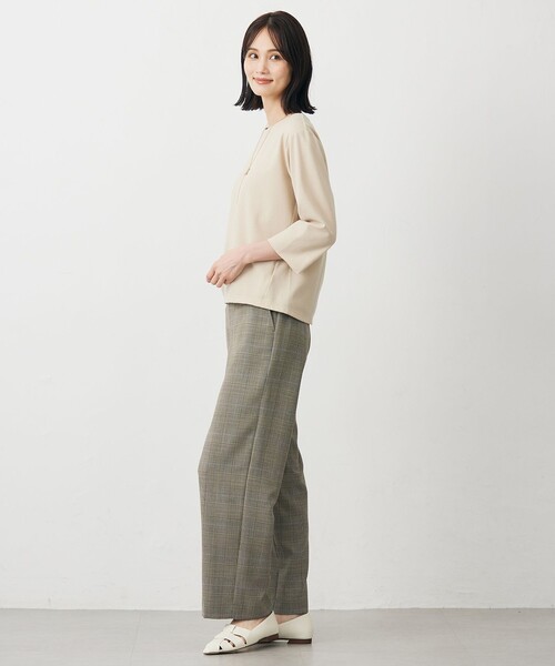J.PRESS(ジェイプレス)の「ラメ針抜き カットソー(Tシャツ/カットソー・レディース・ネイビー系/ライトグレー系/ベージュ系・T15/T13)」の7枚目の写真