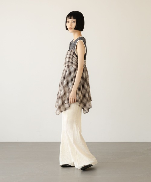 LOWRYS FARM（ローリーズファーム）の「ハイショクタンク　 574839（タンクトップ・レディース・アイボリー/ブラック/チャコールグレー/ベージュ・FREE）」の21枚目の写真