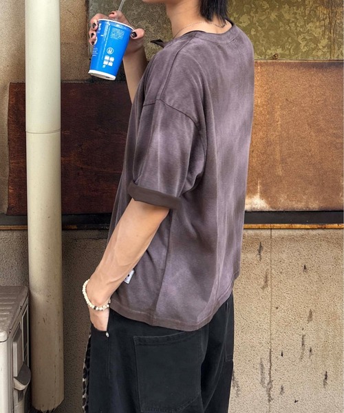 EPNK（イーピーエヌケー）の「【EPNK】Asymmetry henry neck tee / アシンメトリーヘンリーネックtee（Tシャツ/カットソー・メンズ・ブラウン/ブラック・SMALL/MEDIUM/LARGE）」の22枚目の写真