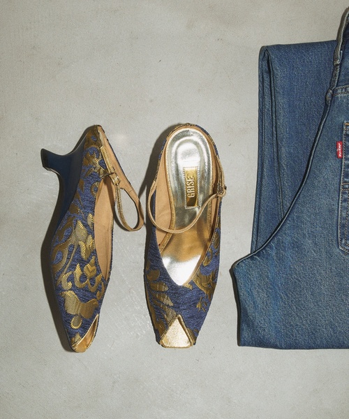 GRISE（グリーズ）の「《追加》GRISE6cmピープトゥストラップミュール（サンダル・レディース・ブラウン/ネイビー/ブラック・SMALL/MEDIUM/LARGE/X-LARGE）」の3枚目の写真