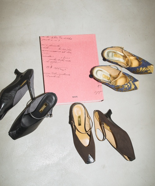 GRISE（グリーズ）の「《追加》GRISE6cmピープトゥストラップミュール（サンダル・レディース・ブラウン/ネイビー/ブラック・SMALL/MEDIUM/LARGE/X-LARGE）」の4枚目の写真