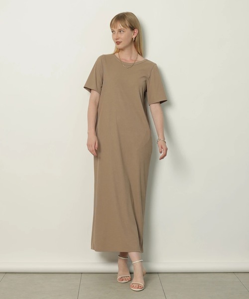 CADUNE（カデュネ）の「深VAラインワンピース（ワンピース