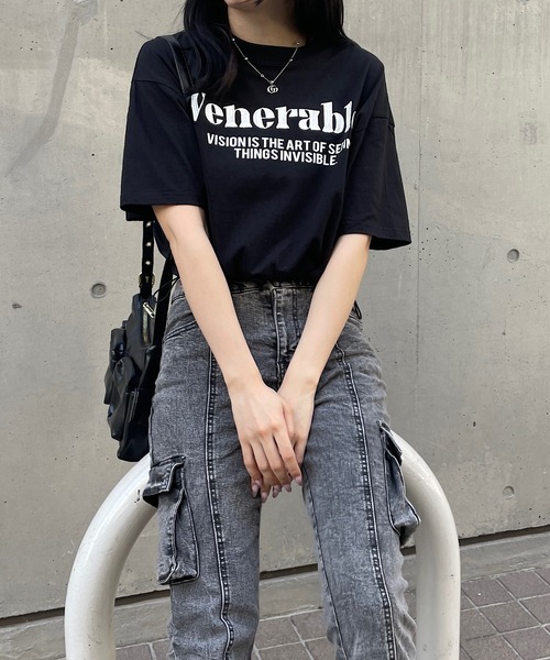 ROGER AND RAW(ロジャーアンドロウ)の「裾ドロスト刺繍ショートTシャツ(Tシャツ/カットソー・レディース・ホワイト/ブラック/グレー・FREE)」の13枚目の写真