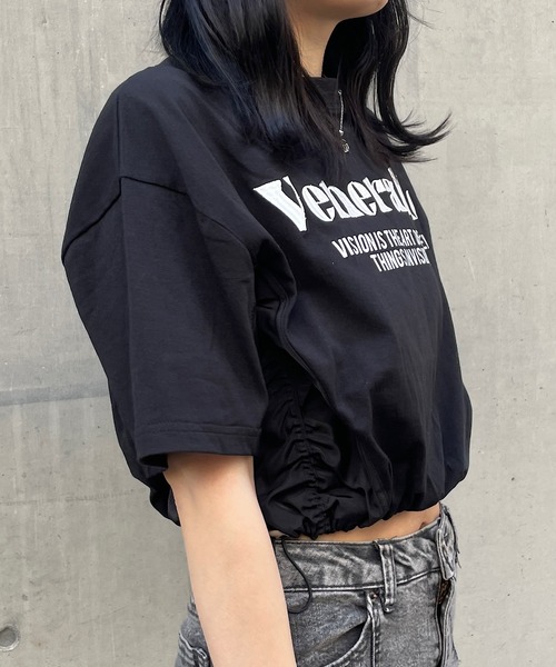 ROGER AND RAW(ロジャーアンドロウ)の「裾ドロスト刺繍ショートTシャツ(Tシャツ/カットソー・レディース・ホワイト/ブラック/グレー・FREE)」の16枚目の写真