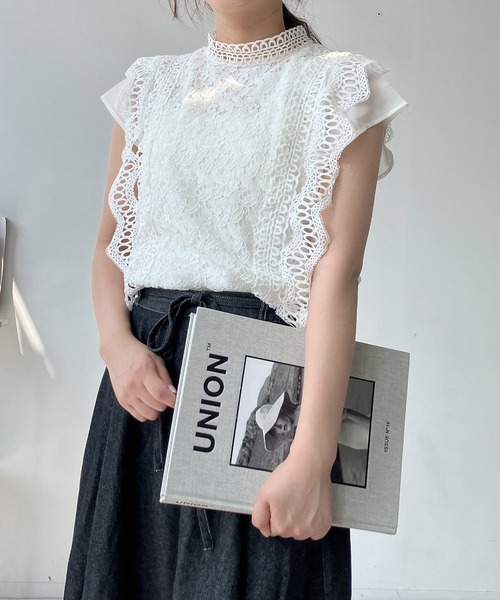 AS KNOW AS plus(アズノゥアズプラス)の「●接触冷感 フレンチスリーブ レースブラウス(シャツ/ブラウス・レディース・ブラック/ミント/オフホワイト/カーキ/チャコールグレー・FREE)」の7枚目の写真