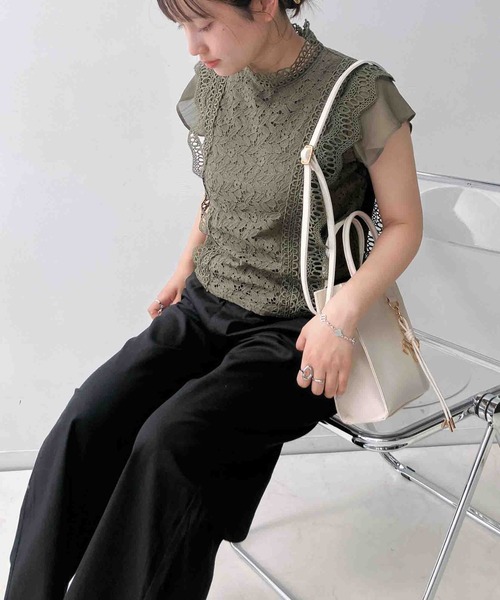 AS KNOW AS plus(アズノゥアズプラス)の「●接触冷感 フレンチスリーブ レースブラウス(シャツ/ブラウス・レディース・ブラック/ミント/オフホワイト/カーキ/チャコールグレー・FREE)」の21枚目の写真