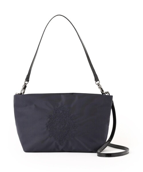 amaca（アマカ）の「DAVISポシェット（ショルダーバッグ・レディース・レッド/ダークネイビー/ベージュ・FREE）」の3枚目の写真