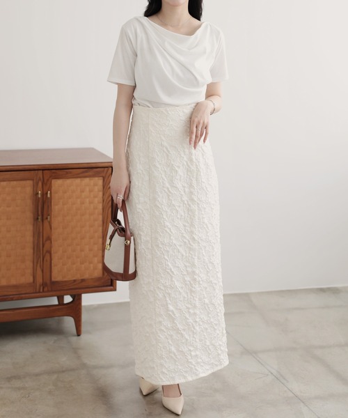 nouvellemoi（ヌーベルモイ）の「2wayショルダードレープTシャツ（Tシャツ/カットソー・レディース・ブラウン/ブラック/オフホワイト/ブルー・M）」の9枚目の写真