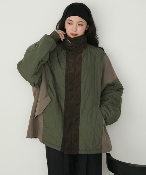 forksy.（フォルクシー）の「【forksy.】異素材切り替えキルティングショートコート（ミリタリージャケット・レディース・カーキ/ブラック/ブラウン・FREE）」の16枚目の写真