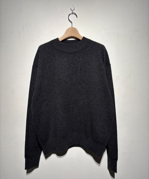 crepuscule（クレプスキュール）の「crepuscule Moc Neck P/O (2503-007)（ポロシャツ・メンズ・グレー/チャコールグレー・2）」の7枚目の写真